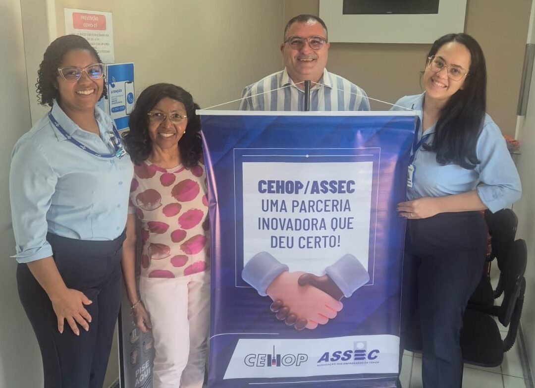 Márcio Lima do INSS faz atendimento aos empregados da CEHOP