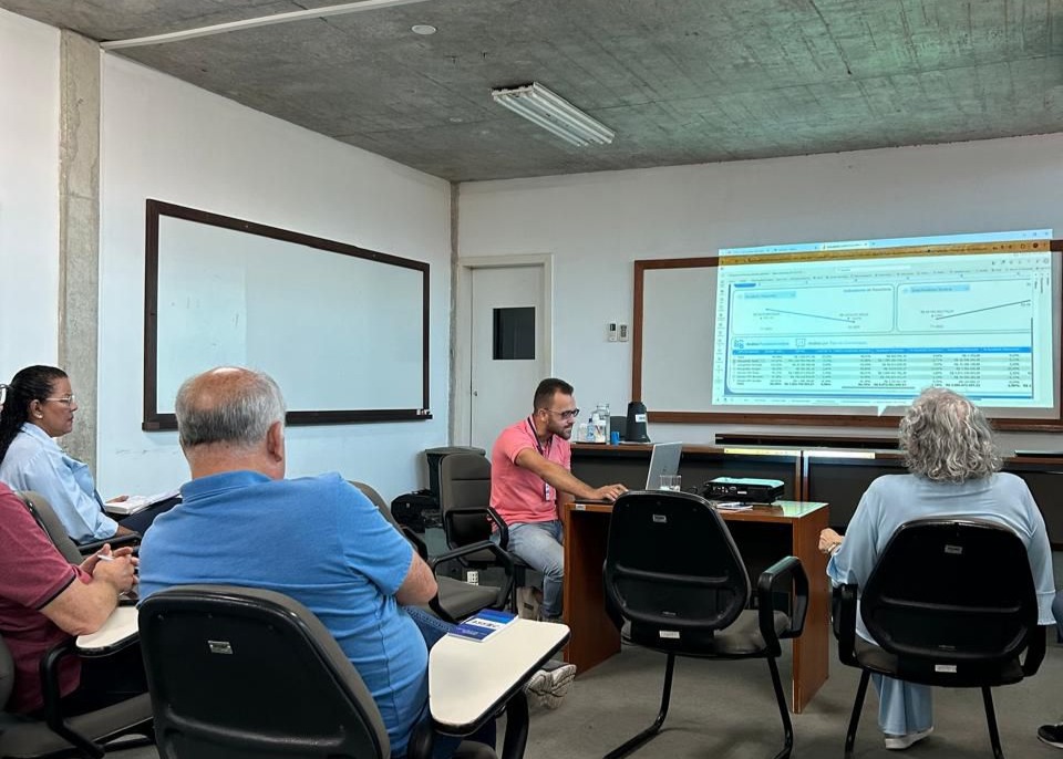 ASSEC realiza reunião estratégica com atuário